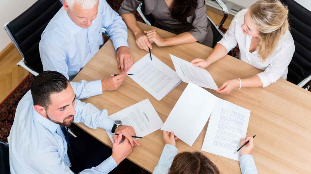 Comment faire établir un constat de commissaire de justice sur internet