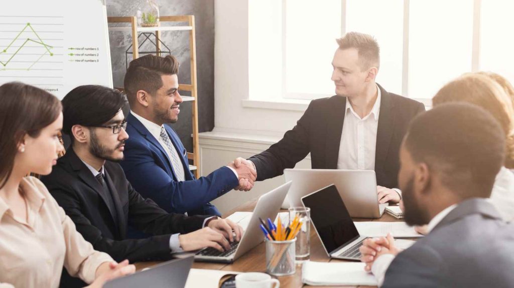 Apporteur d'affaires ou agent commercial