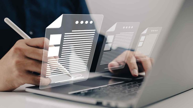 Propriété intellectuelle dans un projet SaaS : code, base, documentation, livrables